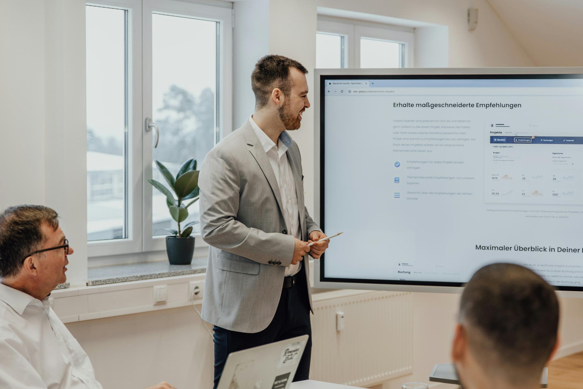 Prospection B2B 2030 : Tests multivariés, ROI par persona et campagnes LinkedIn + Email IA 🚀