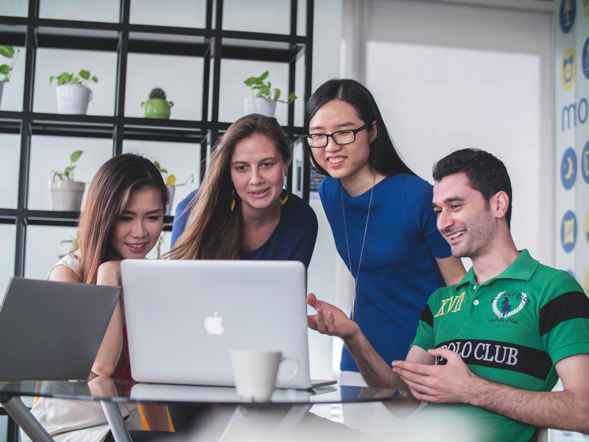 Comment combiner Waalaxy, LaGrowthMachine et IA pour un workflow B2B ultime en 2030 🔥