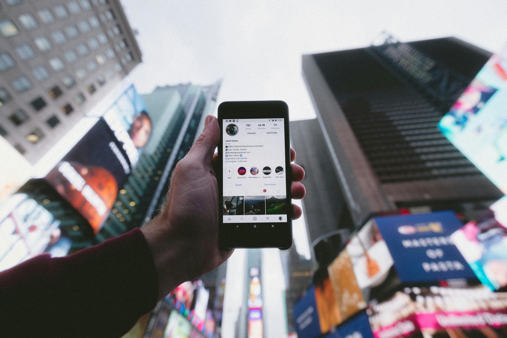 LinkedIn + IA : Prospection B2B pour le secteur Finance et Fintech