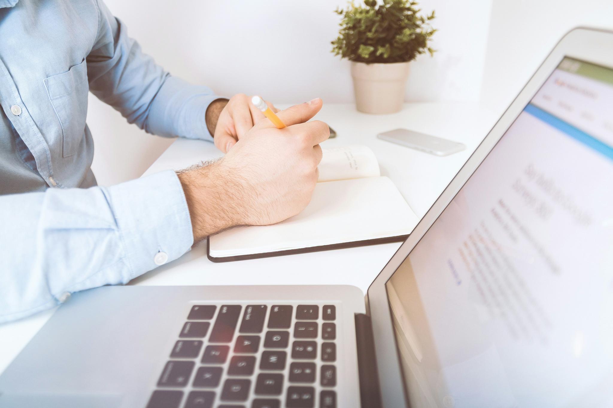 LinkedIn + IA : Prospection B2B ciblée par départements clés